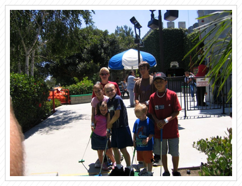 Amanda, Randi, Kenny [Amanda's cousin], Blake, Scotty, Skyler and Colby